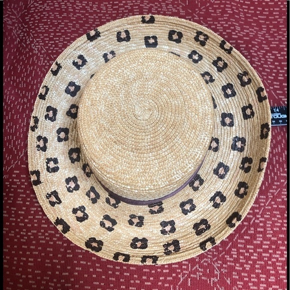 Liz Claiborne leopard print straw hat perfect on or off the beach - Picture 4 of 7